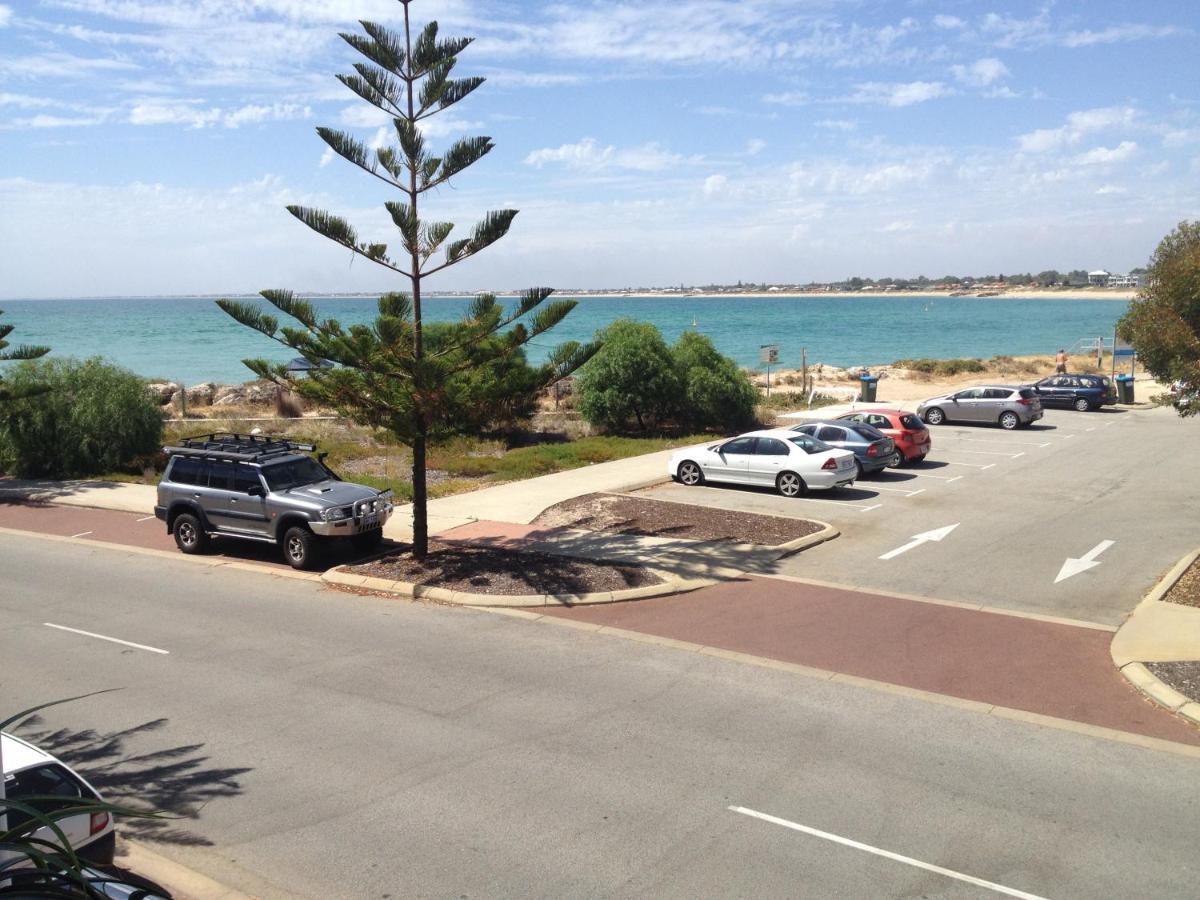Breakwater Short Stay Mandurah Kültér fotó
